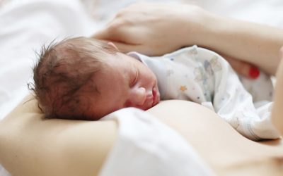 Lactancia materna exclusiva: beneficios para la madre y el bebé